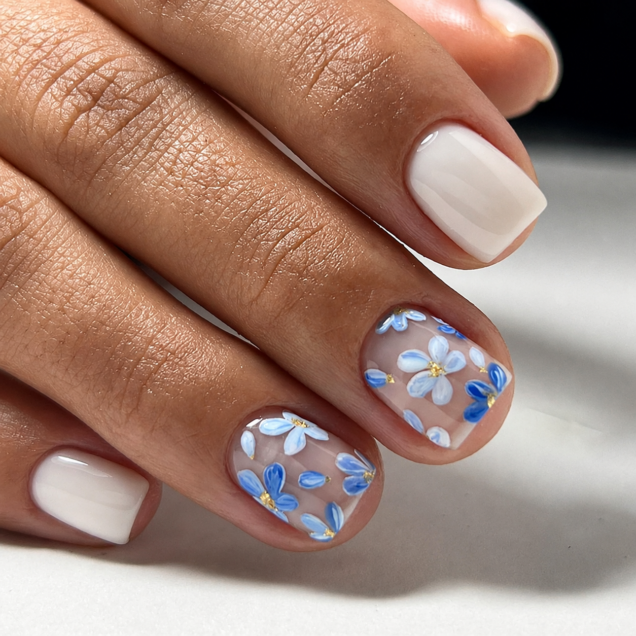24Pcs Short Square Floral Glossy Acrylic Press-On Nails